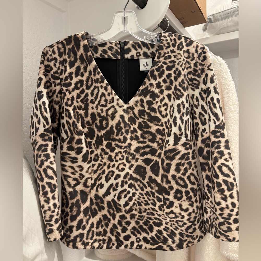 Cabi Sophia Top - Brand New Size M